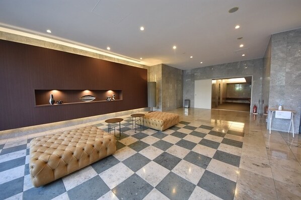 河田町ガーデン クラブフロアの物件内観写真